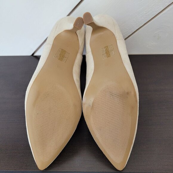 NEW Journee Collection Elitta Ivory Womens 10 Ankle Booties Faux Suede Pointed - Picture 9 of 10